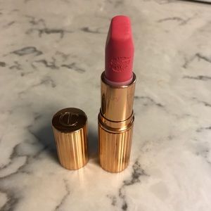 Charlotte Tilbury Hot Lips Bosworth's Beauty